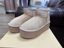 Load image into Gallery viewer, Benji Ugg Boots
