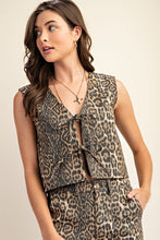 Load image into Gallery viewer, Leopard Vest
