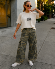 Load image into Gallery viewer, Camo Pants
