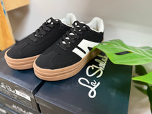 Load image into Gallery viewer, Penny Platform Sneakers
