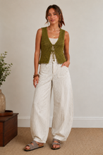 Load image into Gallery viewer, Blaine Striped Jeans

