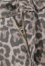 Load image into Gallery viewer, Allen Cheetah Pants
