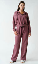 Load image into Gallery viewer, Jordyn Zip Up
