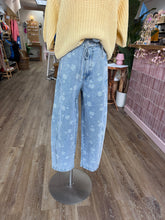 Load image into Gallery viewer, Monroe Jeans
